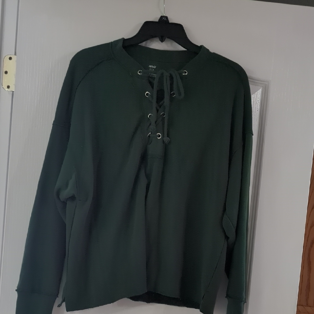 Dark Green Lace-Up Sweatshirt